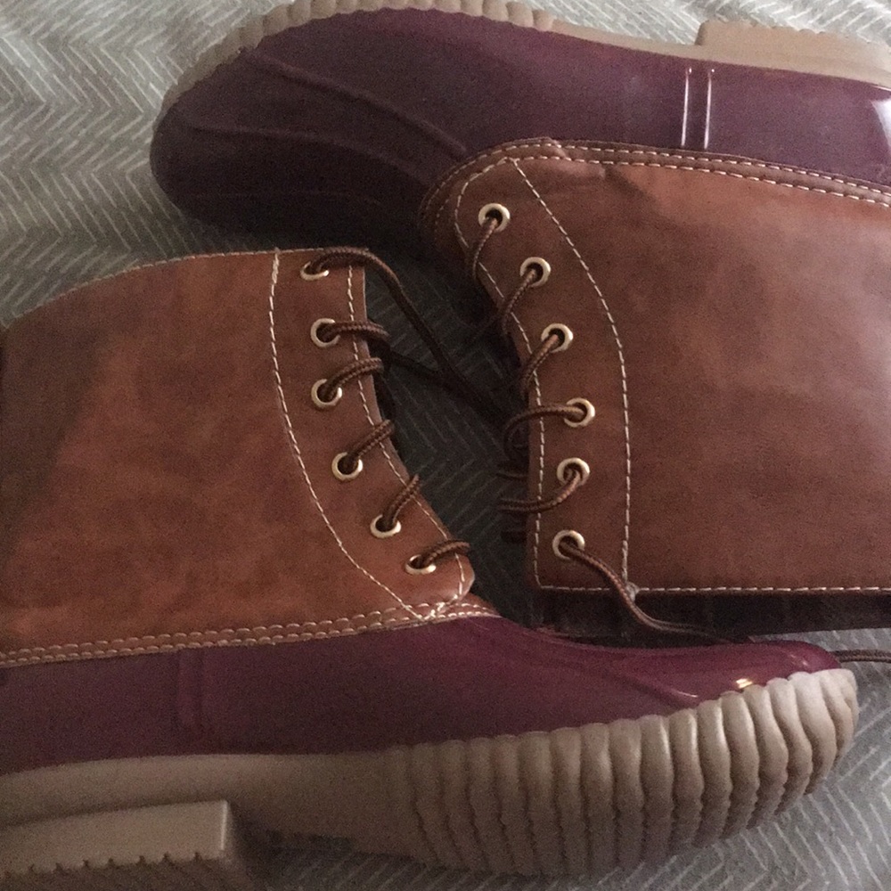 Brand New Duck Boots